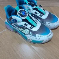 کتونی بچگانه