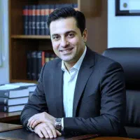 وکیل متخصص تغییر نام کوچک