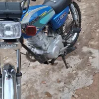 مزایده۱۲۵