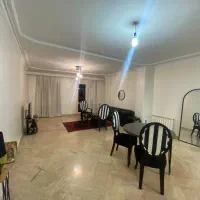 ۱۰۵متر، بالای کاج،