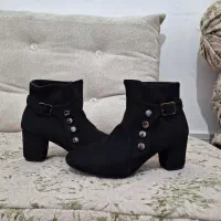 نیم بوت و کفش مجلسی کاملا نو حتی ی بار پوشیده نشد|کیف، کفش، کمربند|زرقان, |دیوار