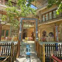 اقامتگاه بومگردی ساحلی ماه سلطان دشتی سامان