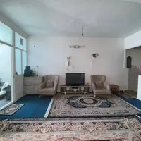 دو طبقه دربستی حیاط دار/بلوار داسار/مترو شهرری