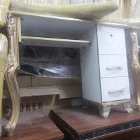 میز ناخن دست دوم و نو|آرایشگاه و سالن‌های زیبایی|مشکین‌دشت, |دیوار