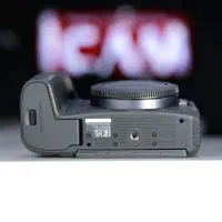 کنون Canon R8 کم کارکرد|دوربین عکاسی و فیلمبرداری|تهران, فردوسی|دیوار