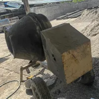 دستگاه بلوک زنی ۱۵ و ۱۰ و دستگاه بتونیر|مصالح و تجهیزات ساختمان|رشت, جانبازان|دیوار
