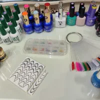 وسایل کاشت ناخن در حد نو|آرایشگاه و سالنهای زیبایی|ورامین, ریحان آباد|دیوار