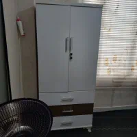 کمد لباس سفید