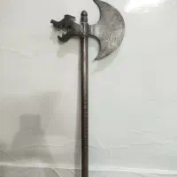 تبر قدیمی
