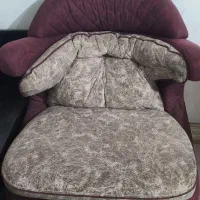 مبل راحتی در حد نو ۸ نفره