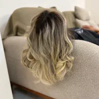 مدل رنگمو و کراتین احیا