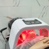 پاکسازی و  فیشیال تخصصی ( بانوان)