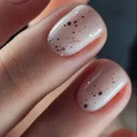 ادمین شنیون بافت ناخن موخوره گیری