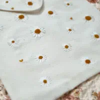 توت بگ گلدوزی