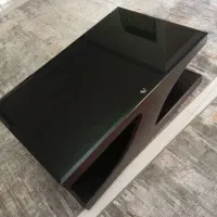 میز عسلی. وجلو مبلی