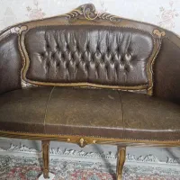 مبل سه نفره چرمی سالم