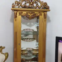 ساعت و ویترین