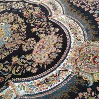 فرش مشکی 700 شانه