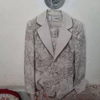 کت و دامن همراه با جلیقه