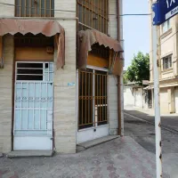 مغازه تجاری