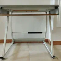 میز کامپیوتر پایه فلز و رویه چوب|میز تحریر و کامپیوتر|رشت, معلم|دیوار