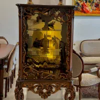 ویترین آنتیک بوفه کنار سالنی