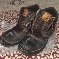 کفش نیم بوت کار|کیف، کفش، کمربند|قصرشیرین, |دیوار