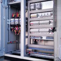 برقکار لاینر دوربین دزدگیر برق کارصنعت ساختمان باغ