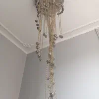 لوستر بزرگ تو پاگرد