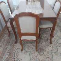 میز غذاخوری