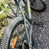 دوچرخه|دوچرخه، اسکیت، اسکوتر|شوط, |دیوار