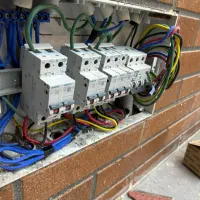 برقکار|خدمات پیشه و مهارت|میناب, |دیوار