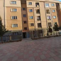 84-متر-2-خواب-طبقه-2-مرتب-و-تمیز