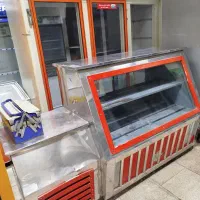 یخچال ویترینی پاچالدار