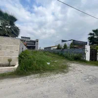 فروش زمین مسکونی*سندششدانگ*جواز*انشعابات سر زمین