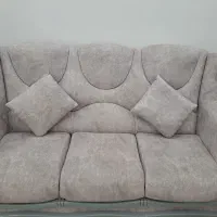 مبل راحتی چوب راش تازه تعمیر شد