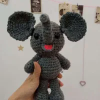 عروسک دستبافت فیل