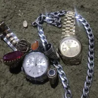 انگشتر ساعت