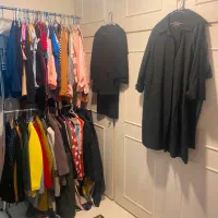 ۹۰۰عدد انواع لباس زنانه خارجی بعلت مهاجرت|لباس|تهران, جنت‌آباد مرکزی|دیوار