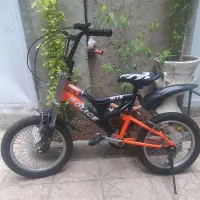 دوچرخه  ۱۸ تنه محکم پلیس