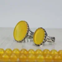 نگین شرف الشمس