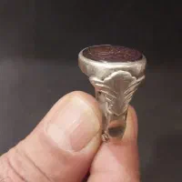 انگشتر طرح صفوی نگین عقیق یمانی|کلکسیون اشیاء عتیقه|بهبهان, |دیوار