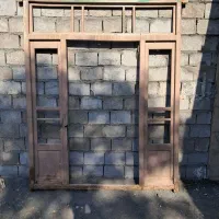 در چوبی قدیمی