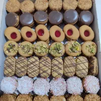 استخدام نیروی خط تولید شیرینی (خانم)