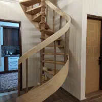 راه پله، پله دوبلکس چوبی، پله گرد