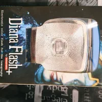 فلاش عکاسی آنالوگ Diana Flash برند معروفLomography