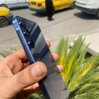 ازادشهرسامسونگ A55 درحد خشک رنگ مشکی یا آبی تیره