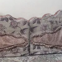 پشتی دیواری