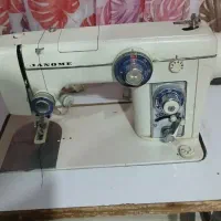 چرخ خیاطی  ژانومه مدل۶۸۰ بدن فلزی