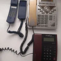 سه گوشی تلفن
